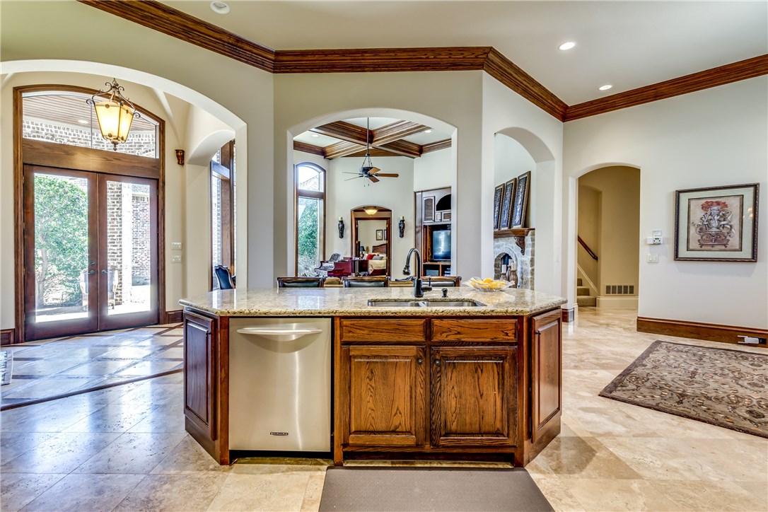 4927 Oak Knoll Lane