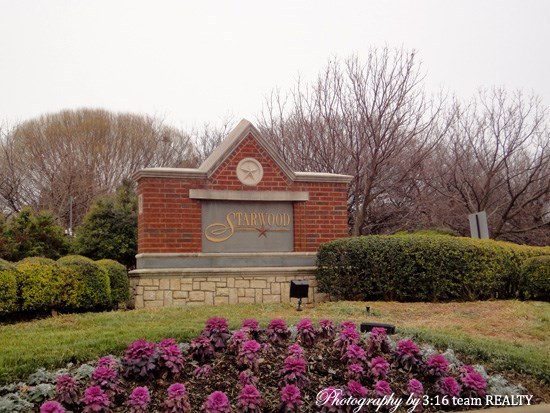 4927 Oak Knoll Lane