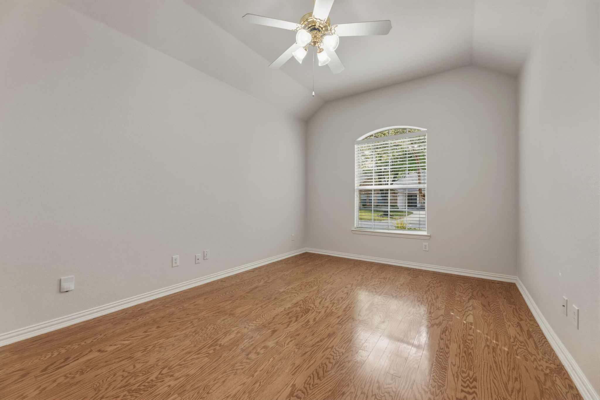 854 Scenic Ranch Circle