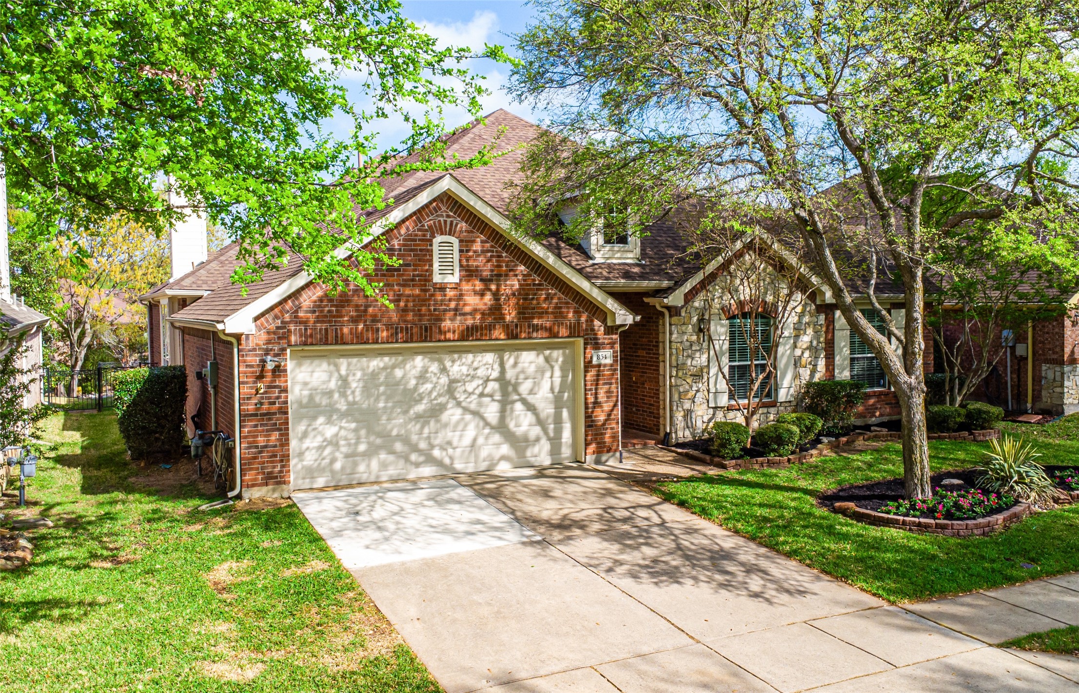 854 Scenic Ranch Circle