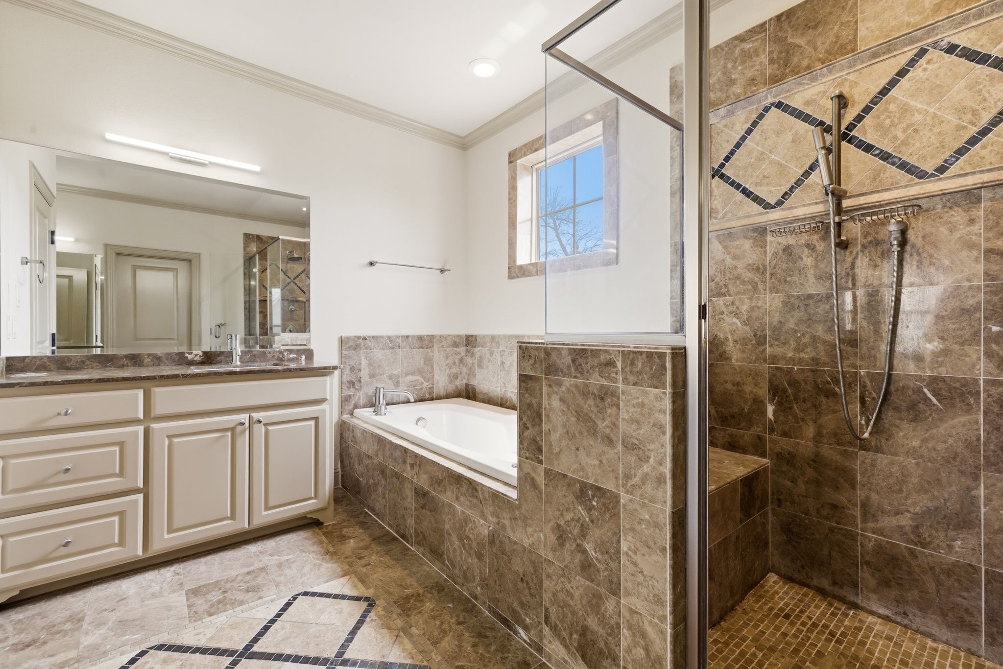 4138 Prescott Avenue