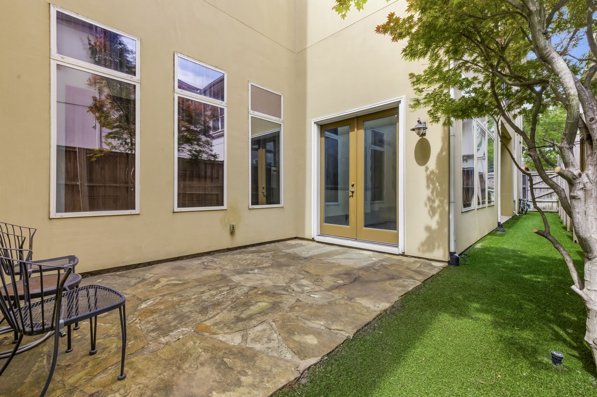 4138 Prescott Avenue