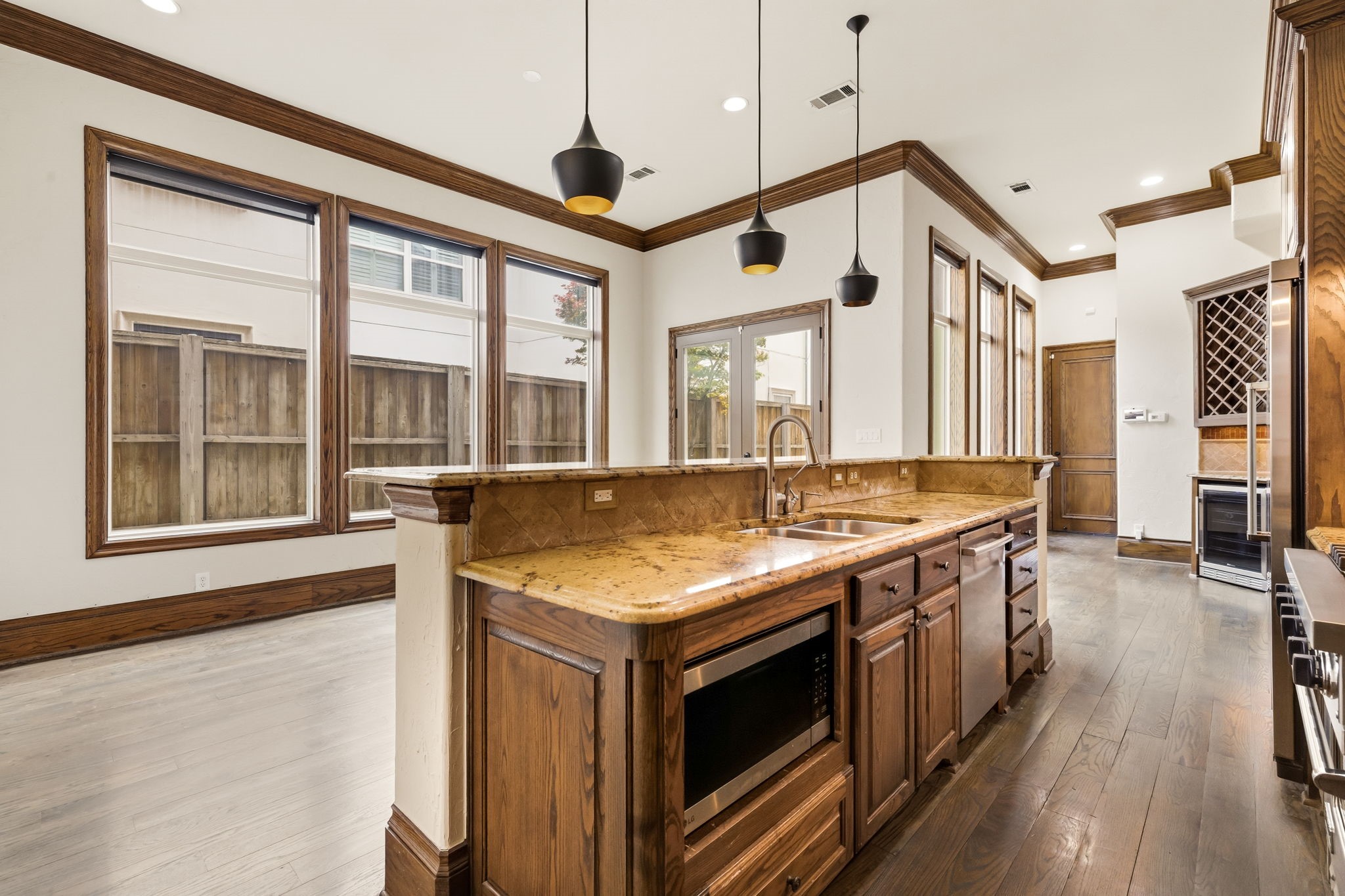 4138 Prescott Avenue