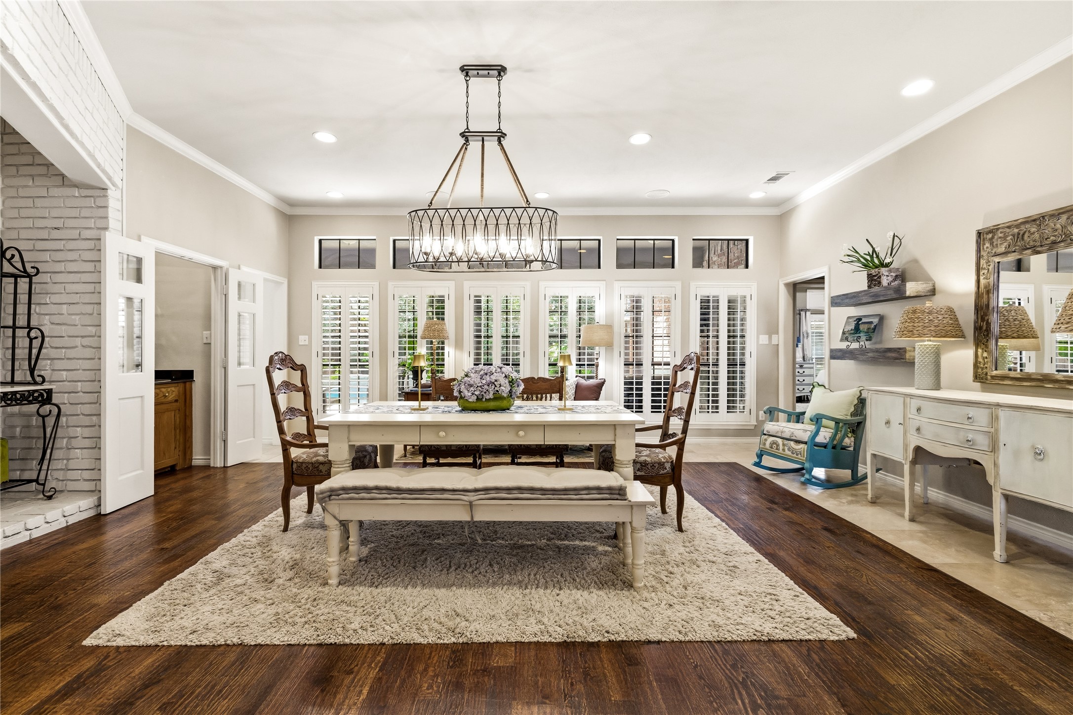 1207 Shady Oaks Circle