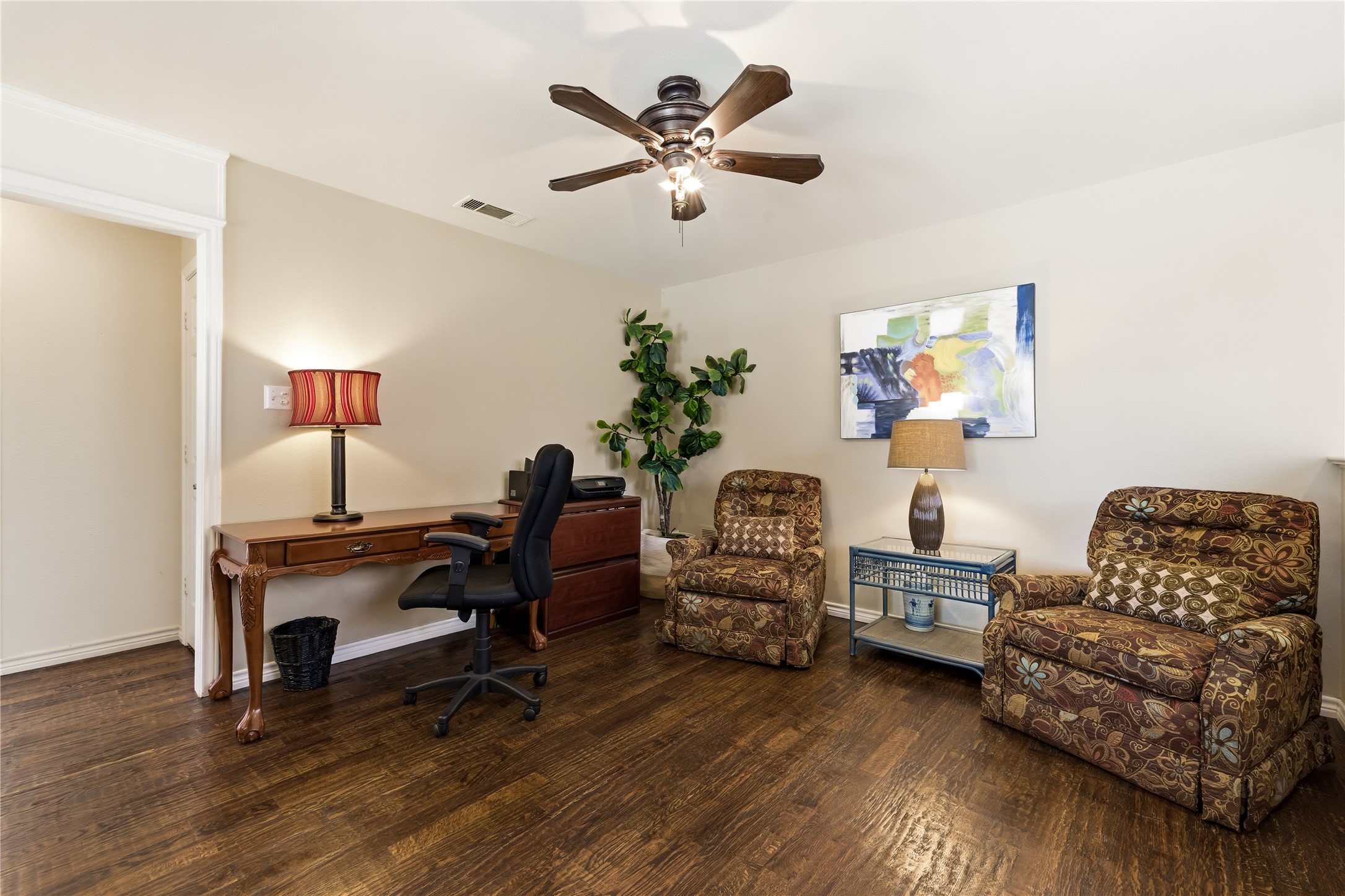 1207 Shady Oaks Circle