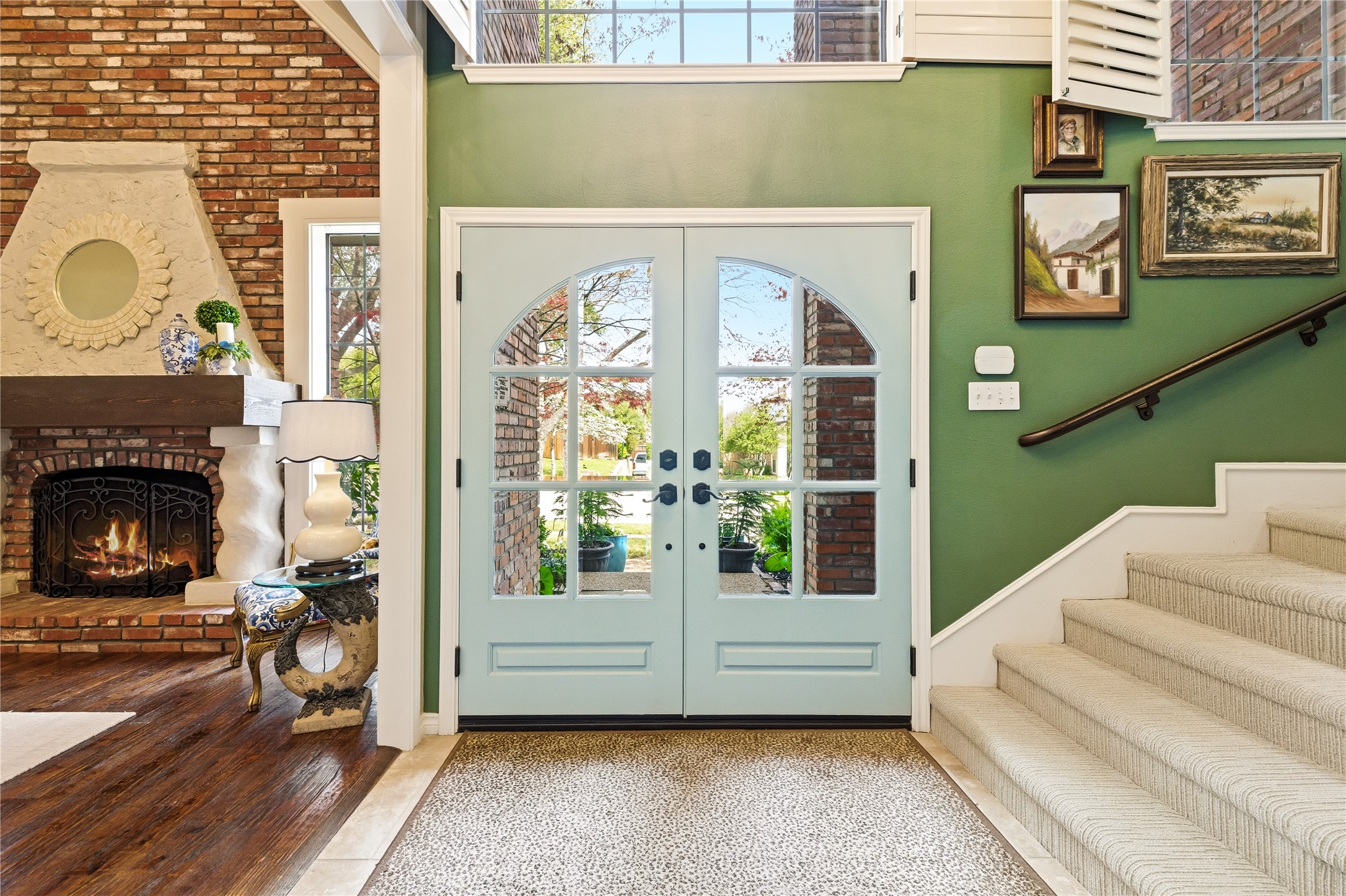 1207 Shady Oaks Circle