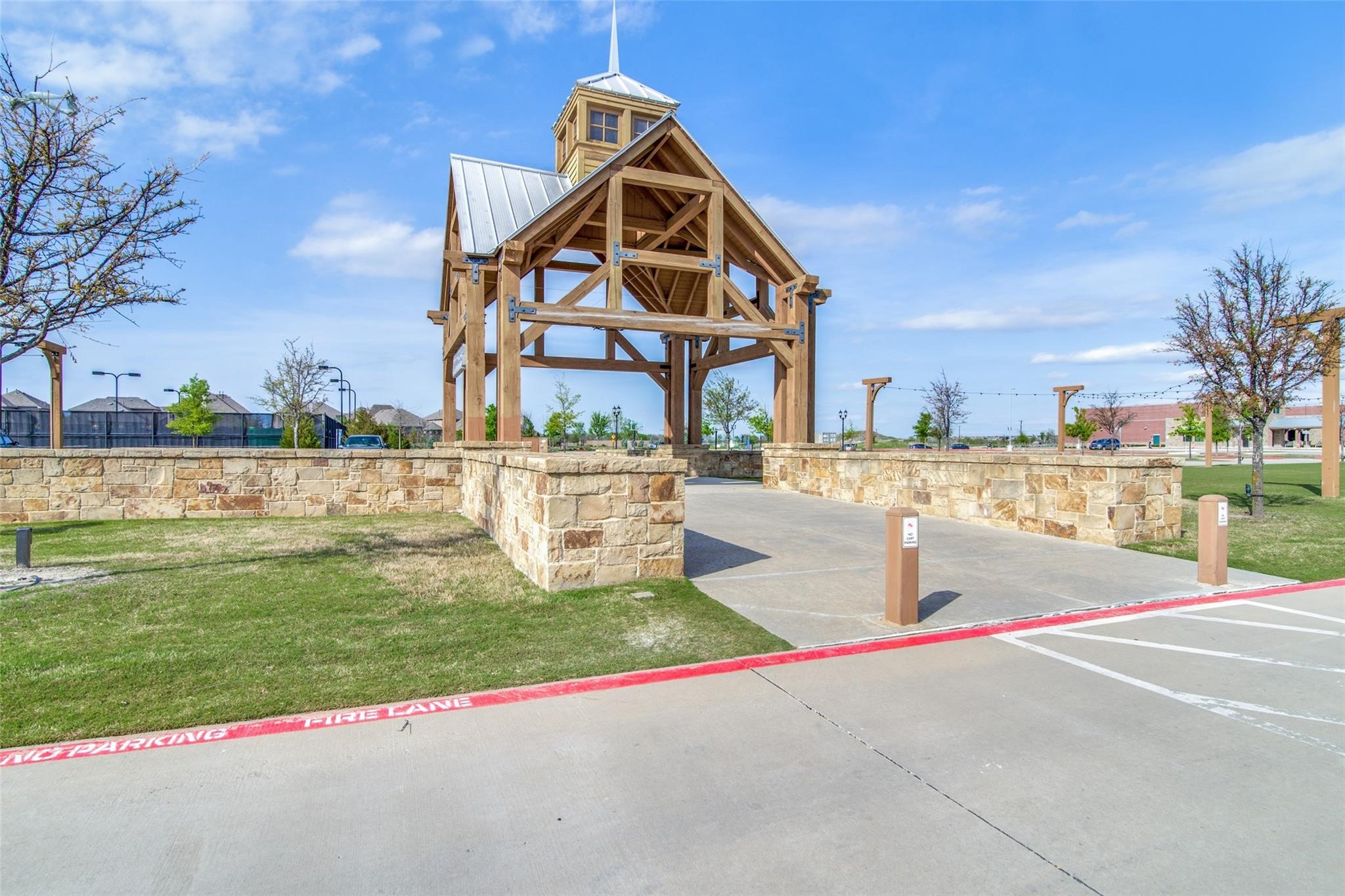 717 Corner Post Path