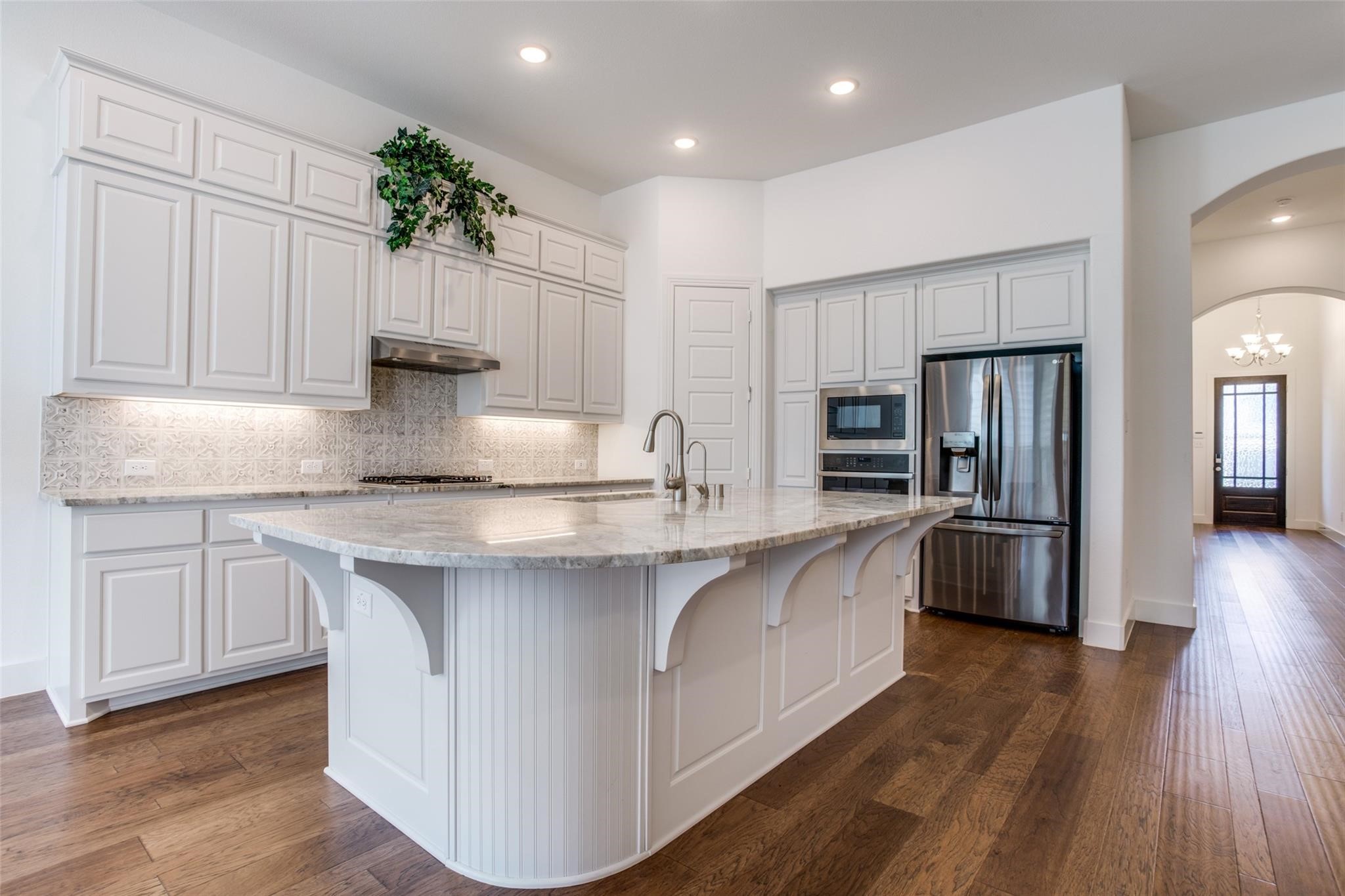 717 Corner Post Path