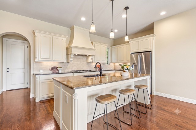 12473 Winding Hollow Lane
