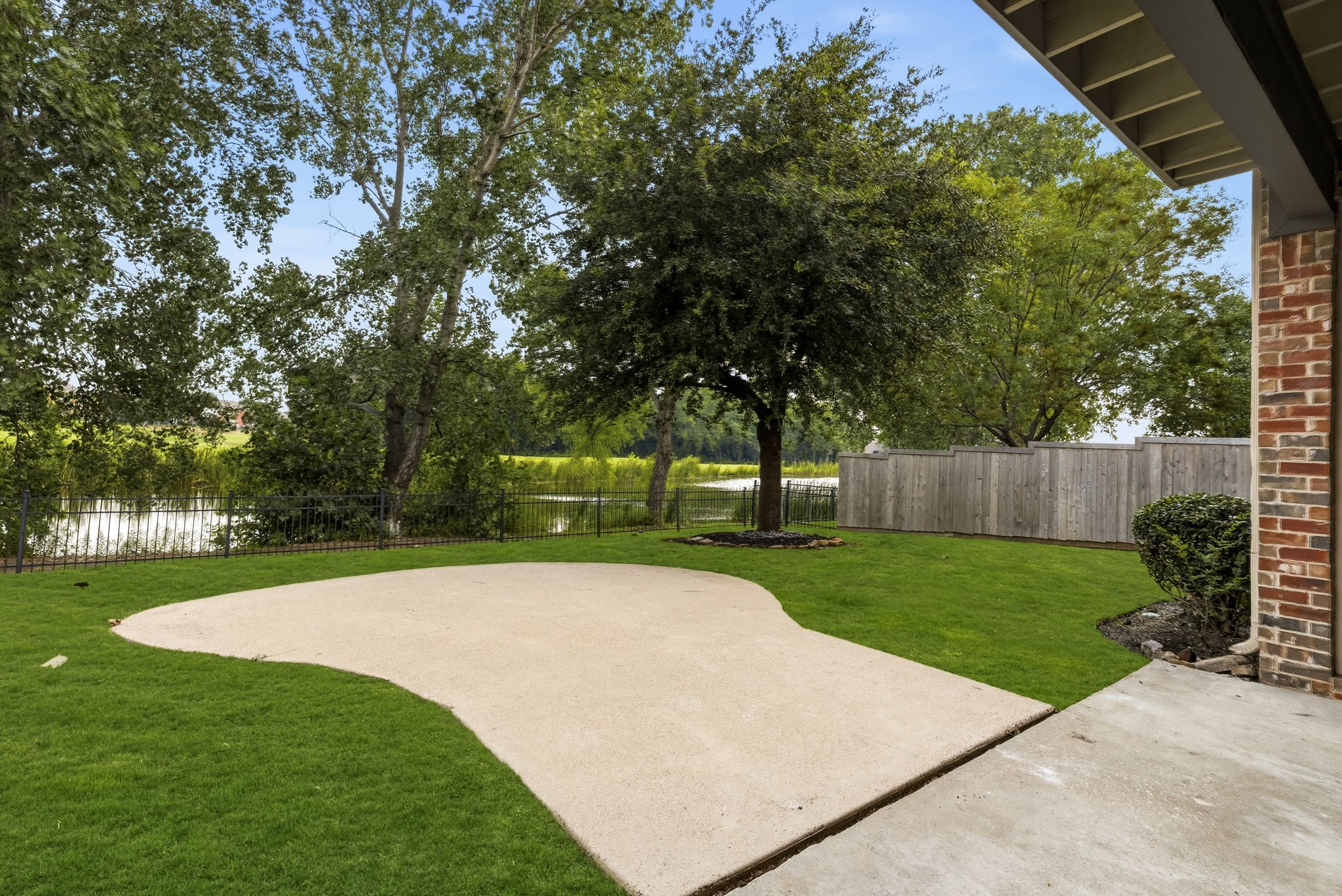 8417 Gallery Way