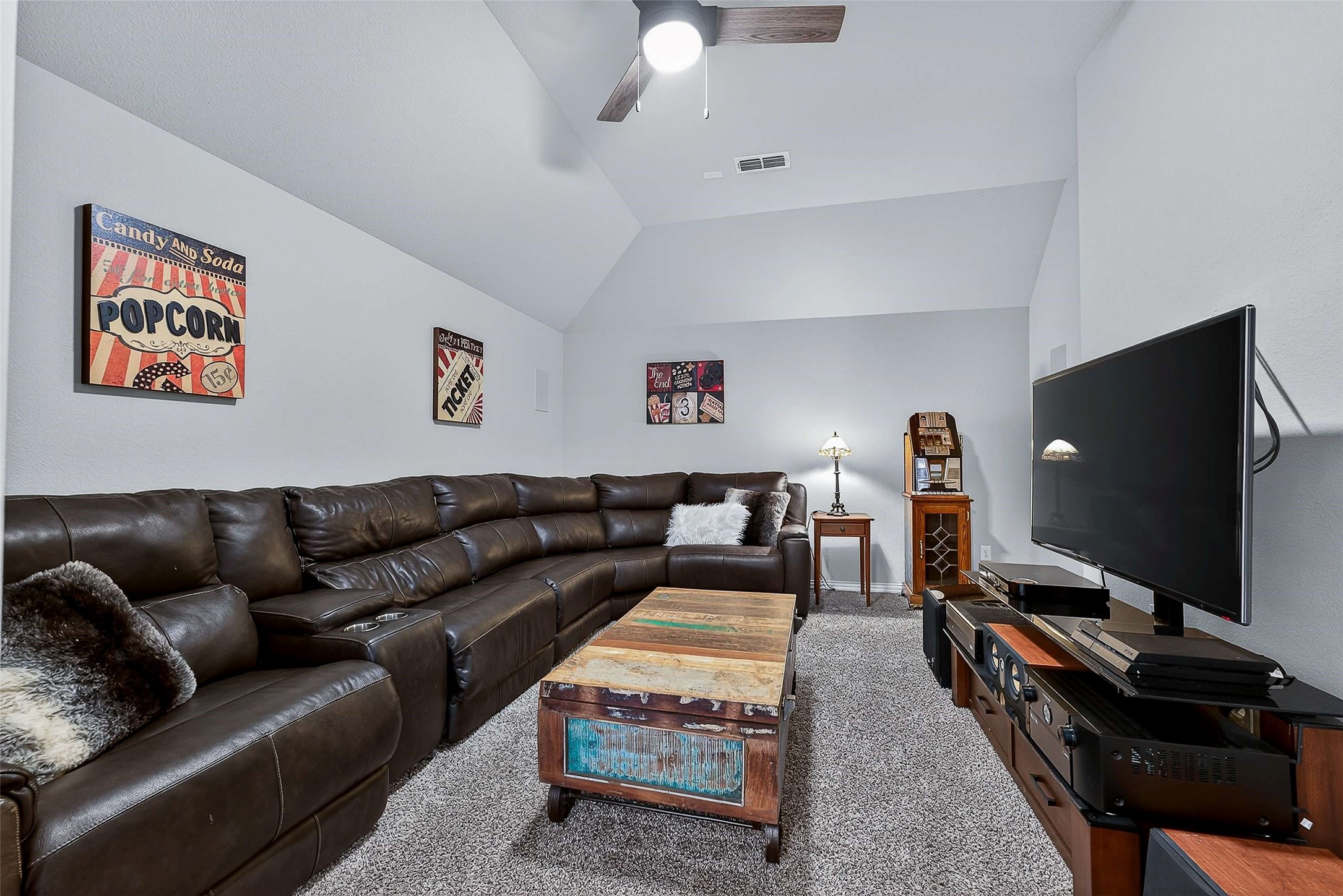 1611 Chisholm Trail