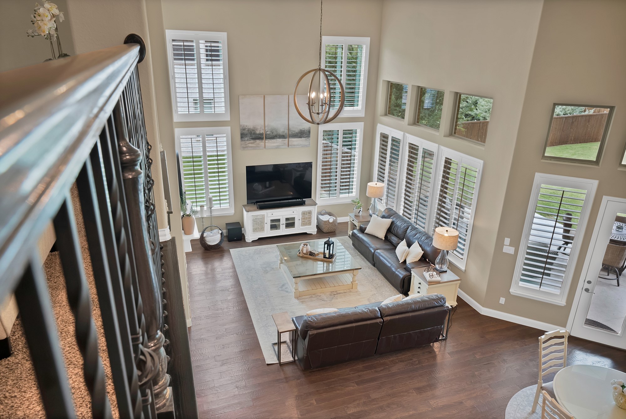 1611 Chisholm Trail