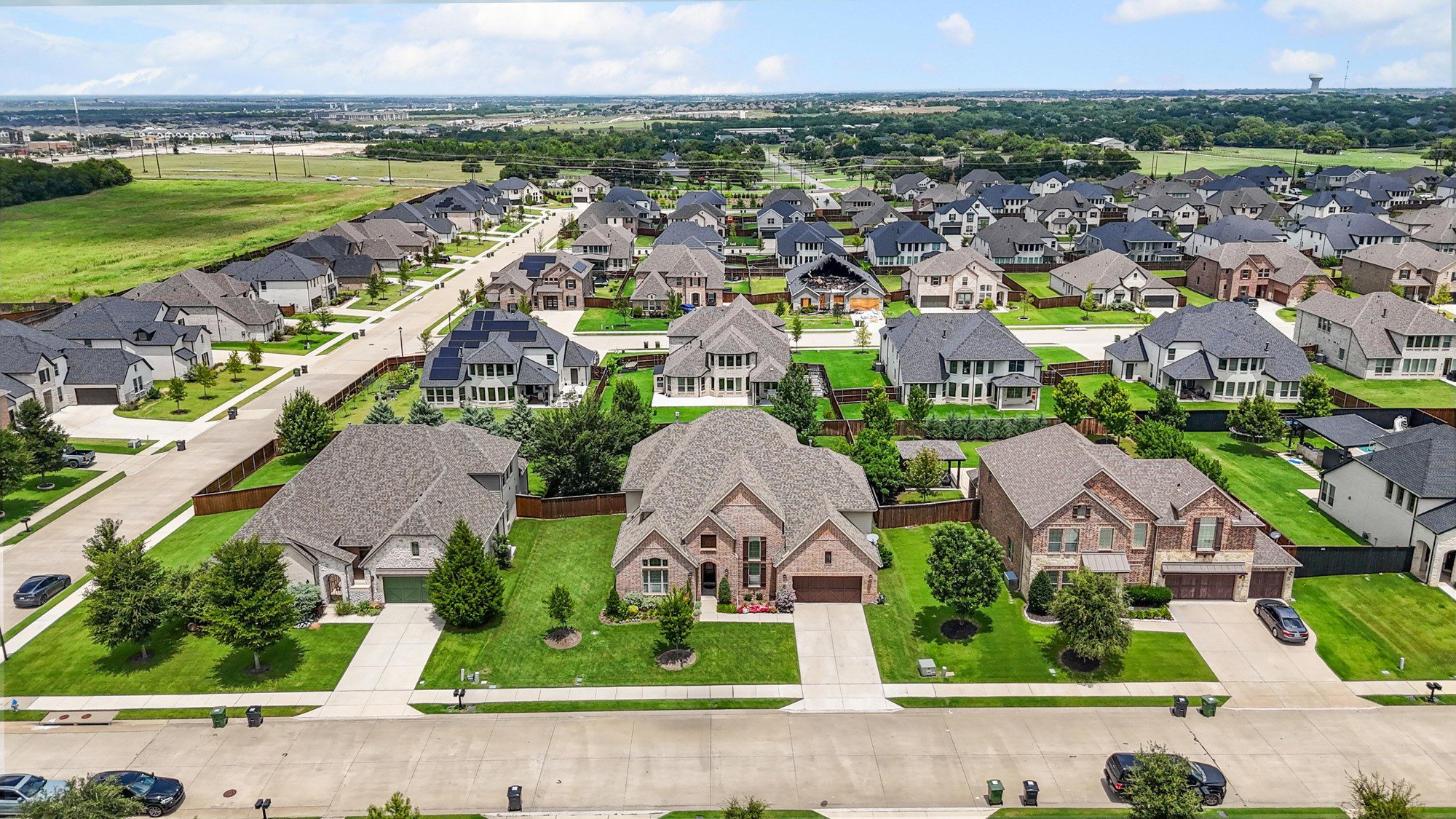 1611 Chisholm Trail
