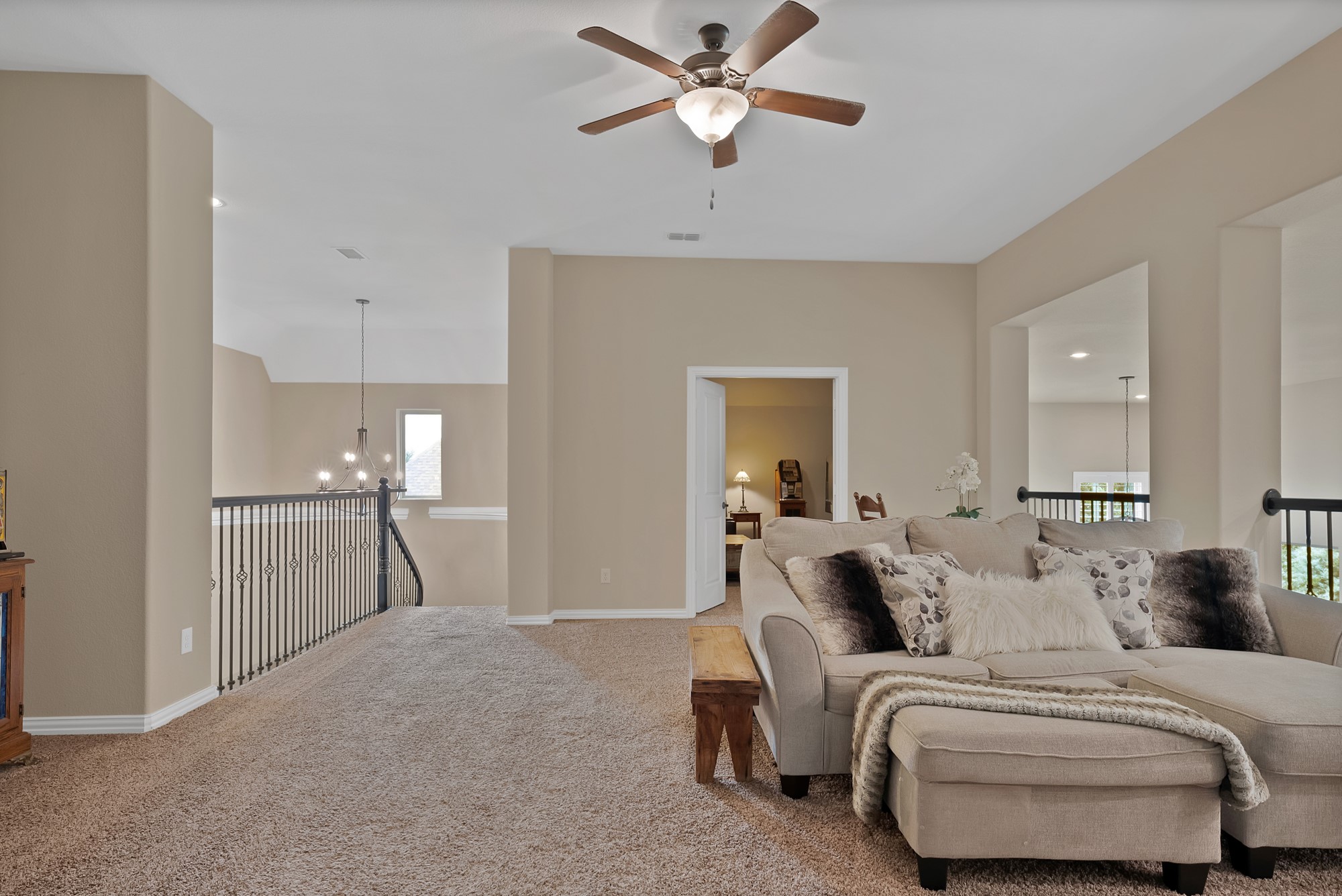 1611 Chisholm Trail