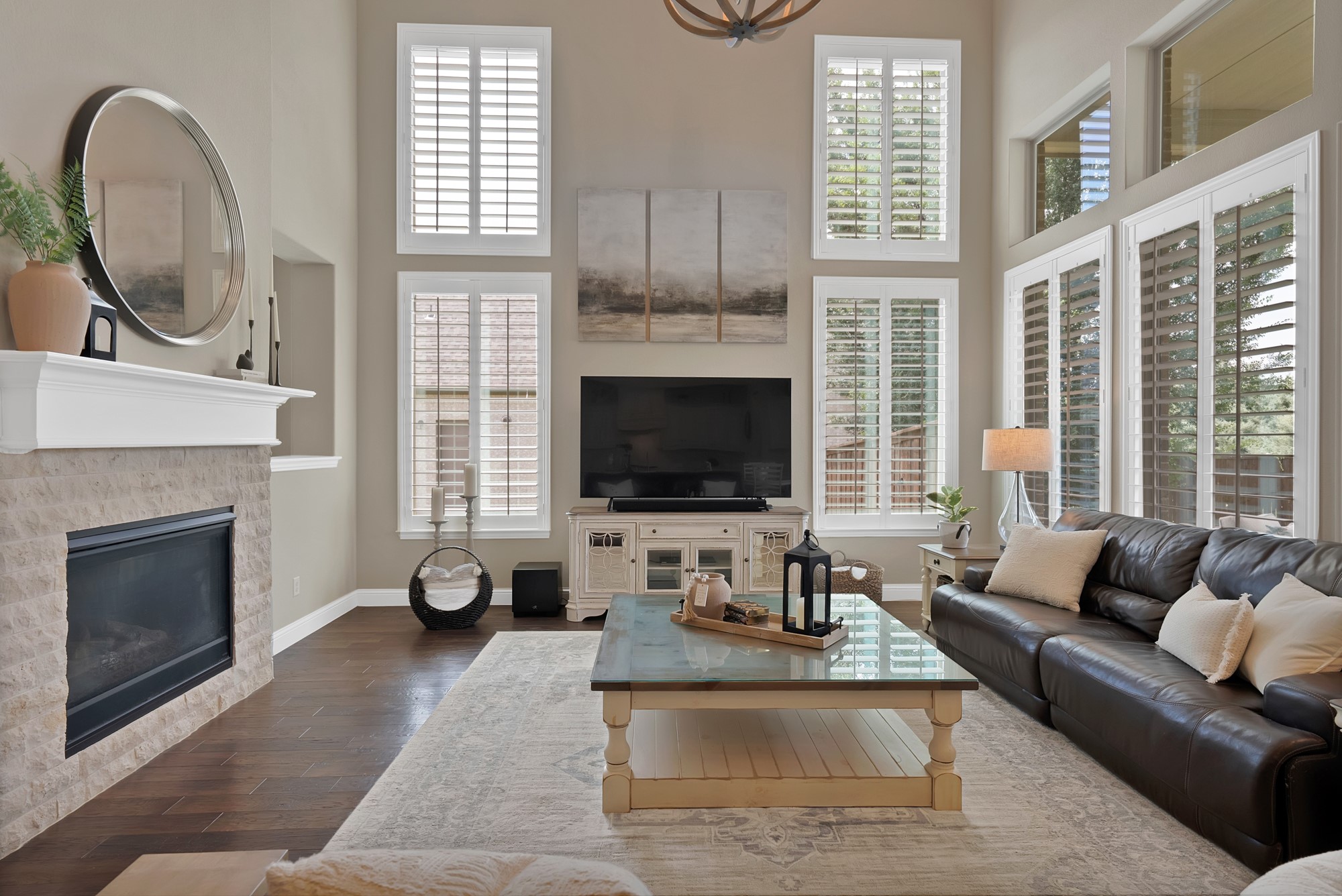 1611 Chisholm Trail