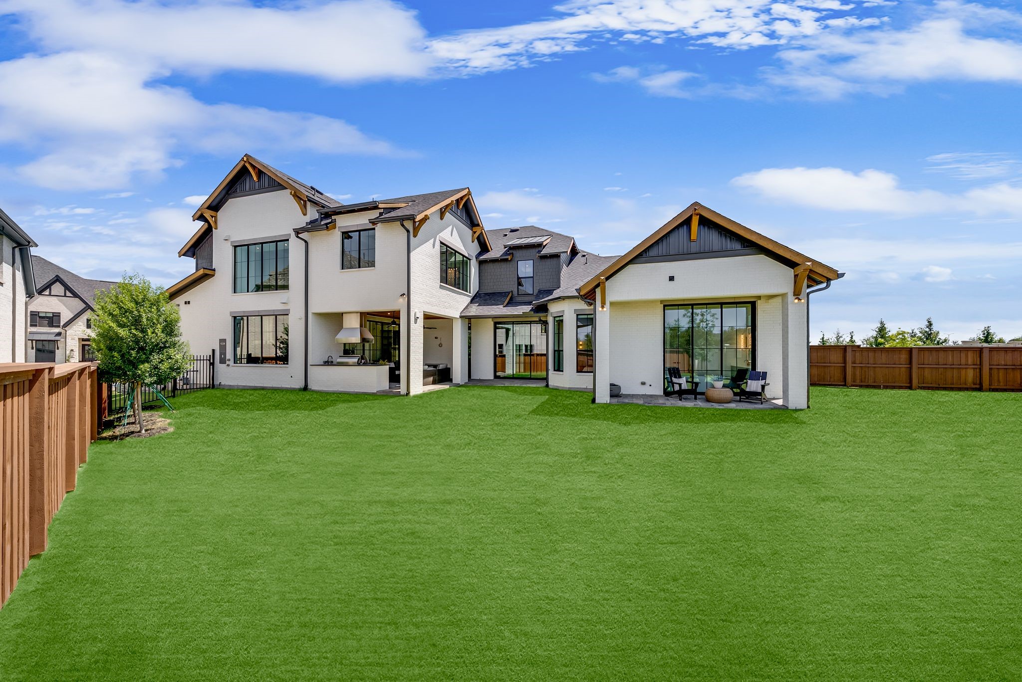 3895 Lacefield Drive