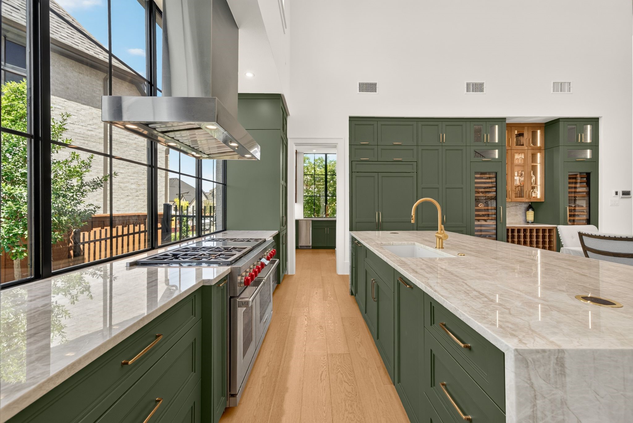3895 Lacefield Drive