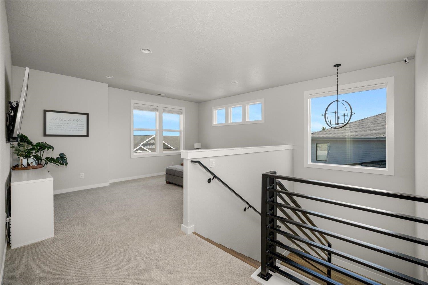 1511 S Morningside Heights Dr