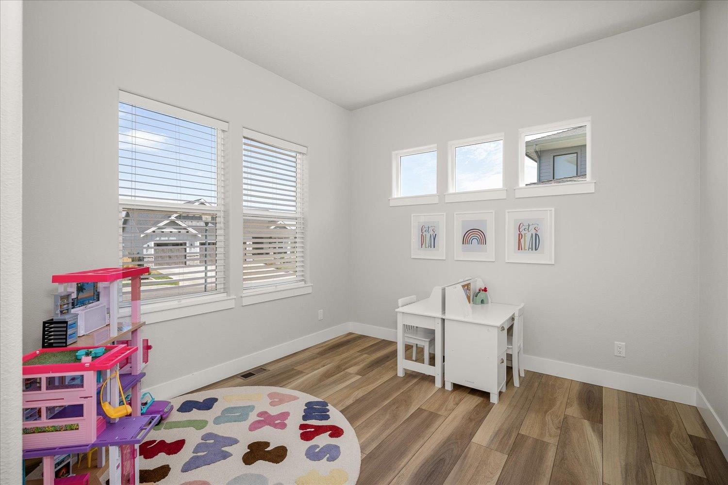 1511 S Morningside Heights Dr