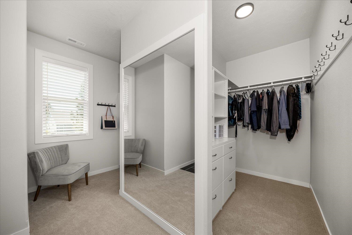 1511 S Morningside Heights Dr