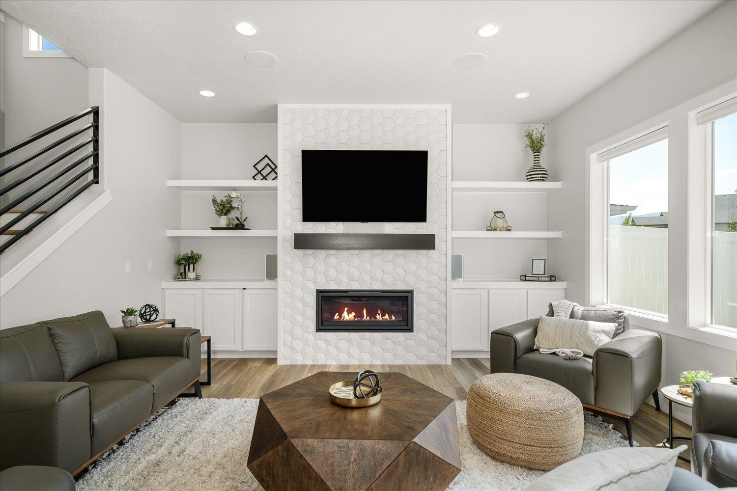 1511 S Morningside Heights Dr