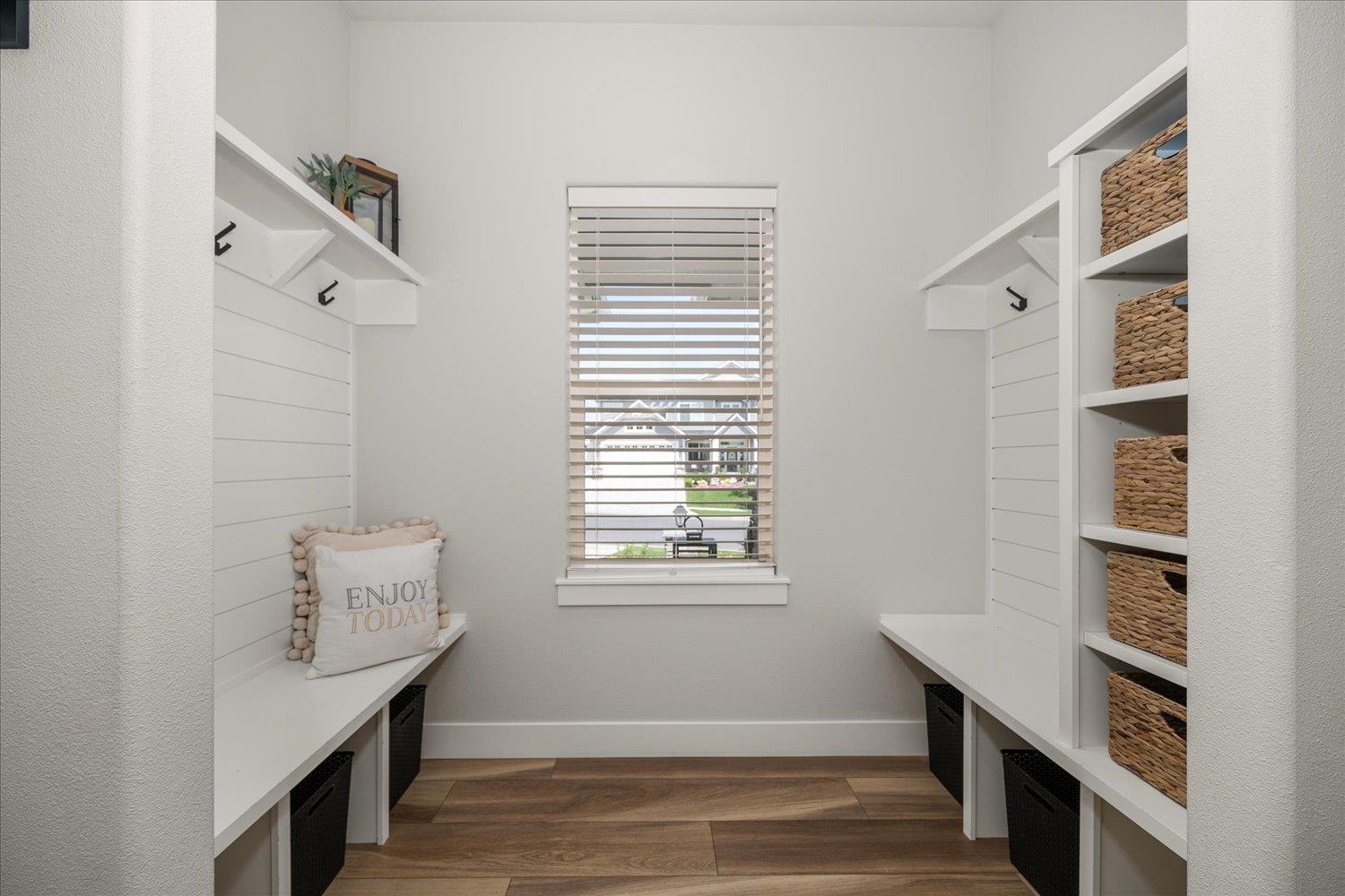 1511 S Morningside Heights Dr