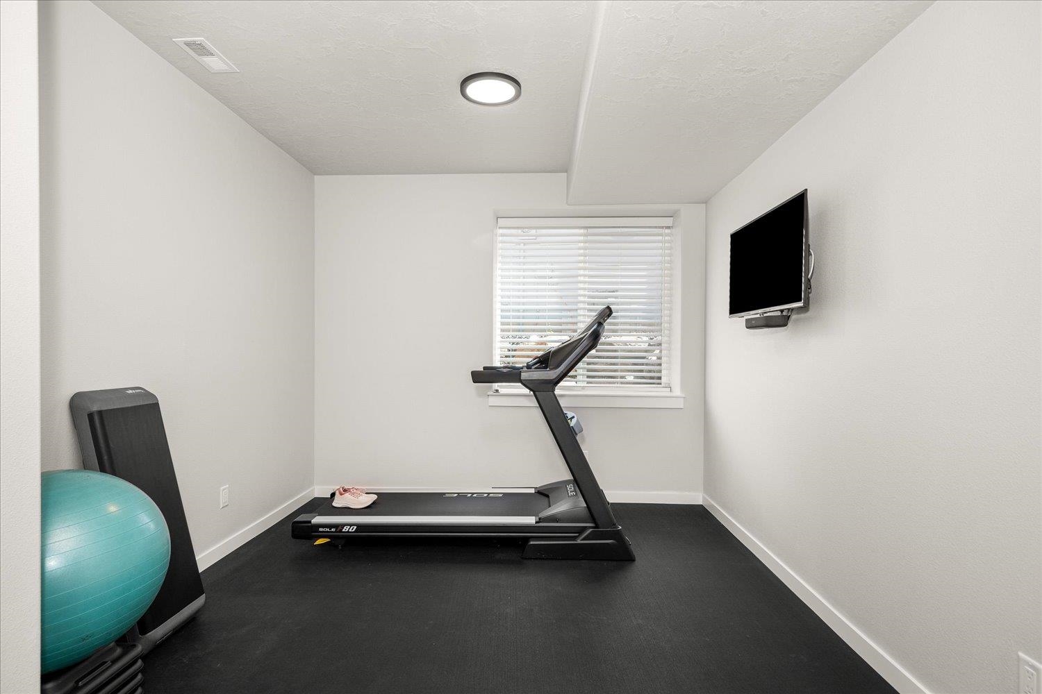 1511 S Morningside Heights Dr