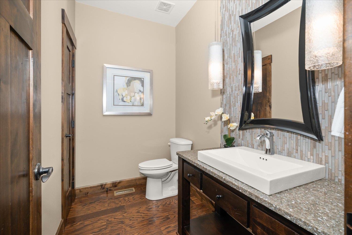 1108 N River Ridge Blvd