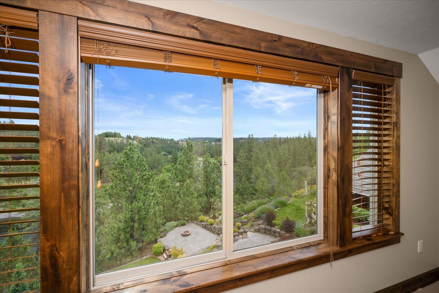 1108 N River Ridge Blvd