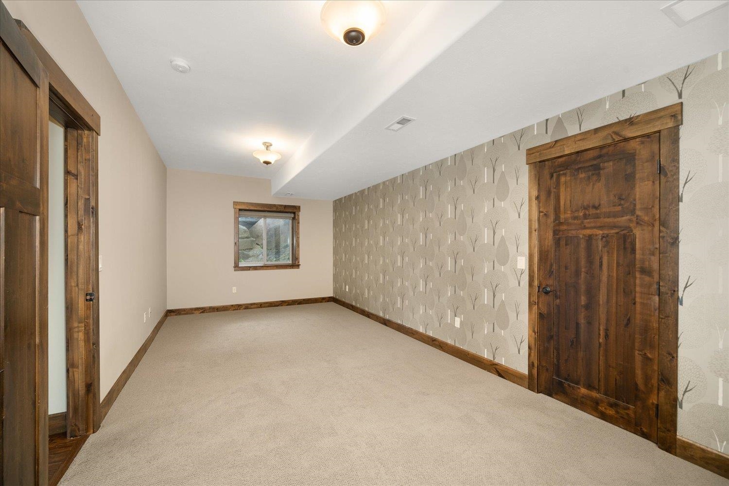 1108 N River Ridge Blvd