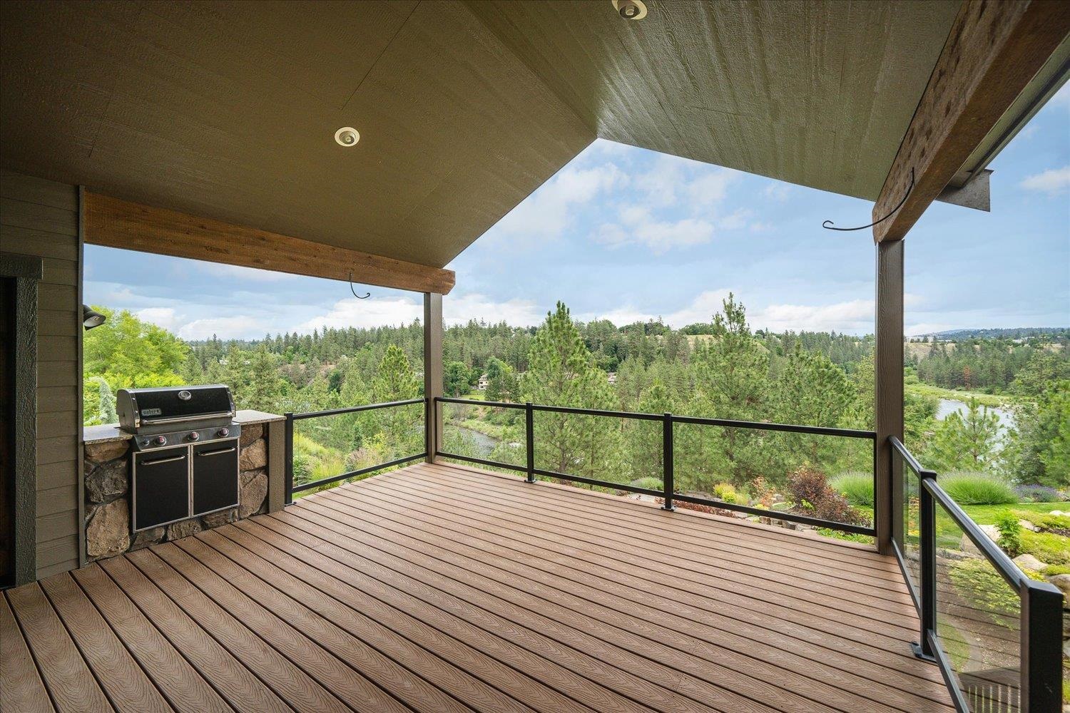 1108 N River Ridge Blvd