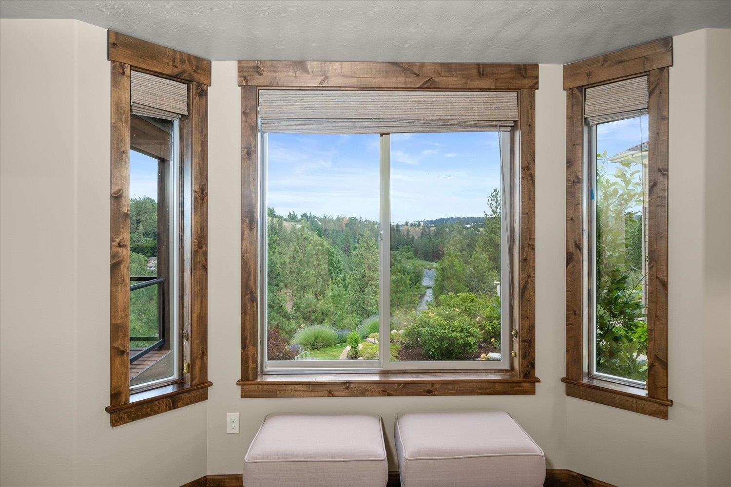 1108 N River Ridge Blvd