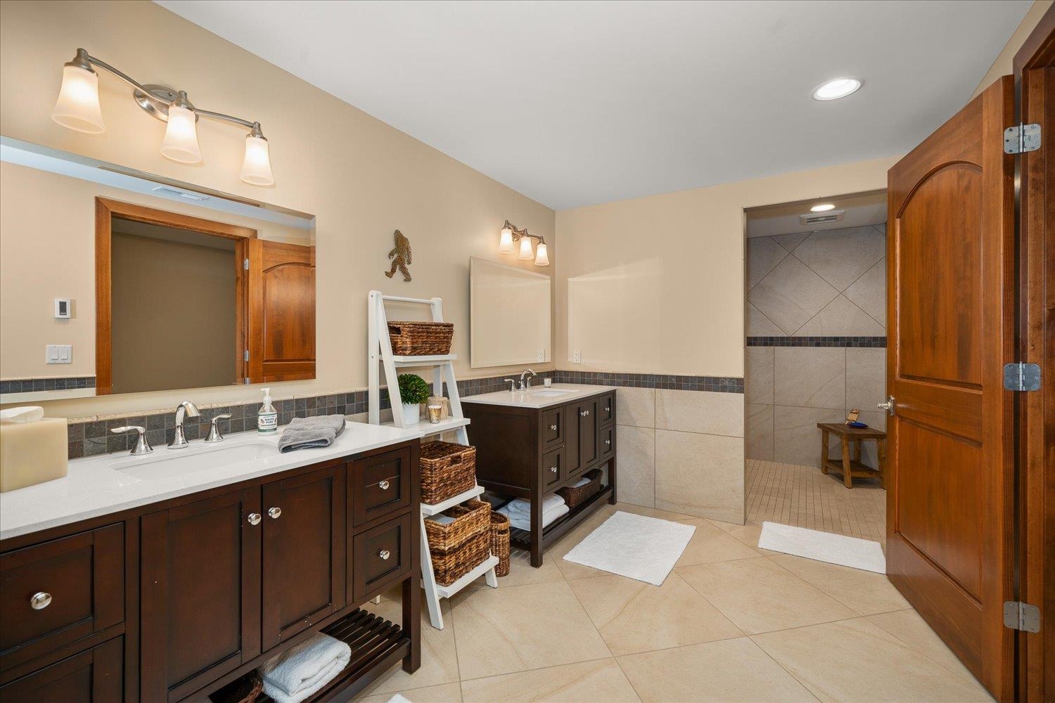 6101 S TORRINO Ct
