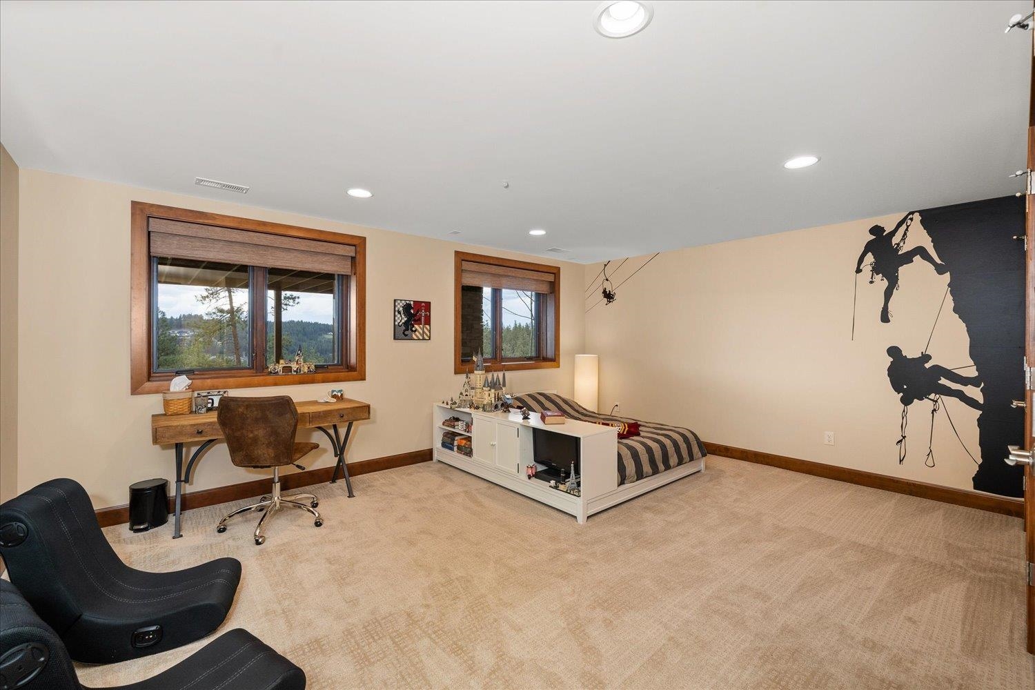 6101 S TORRINO Ct