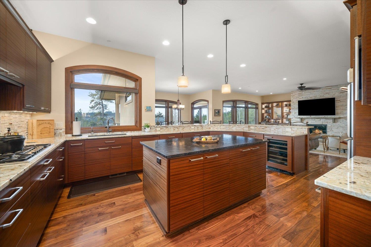 6101 S TORRINO Ct