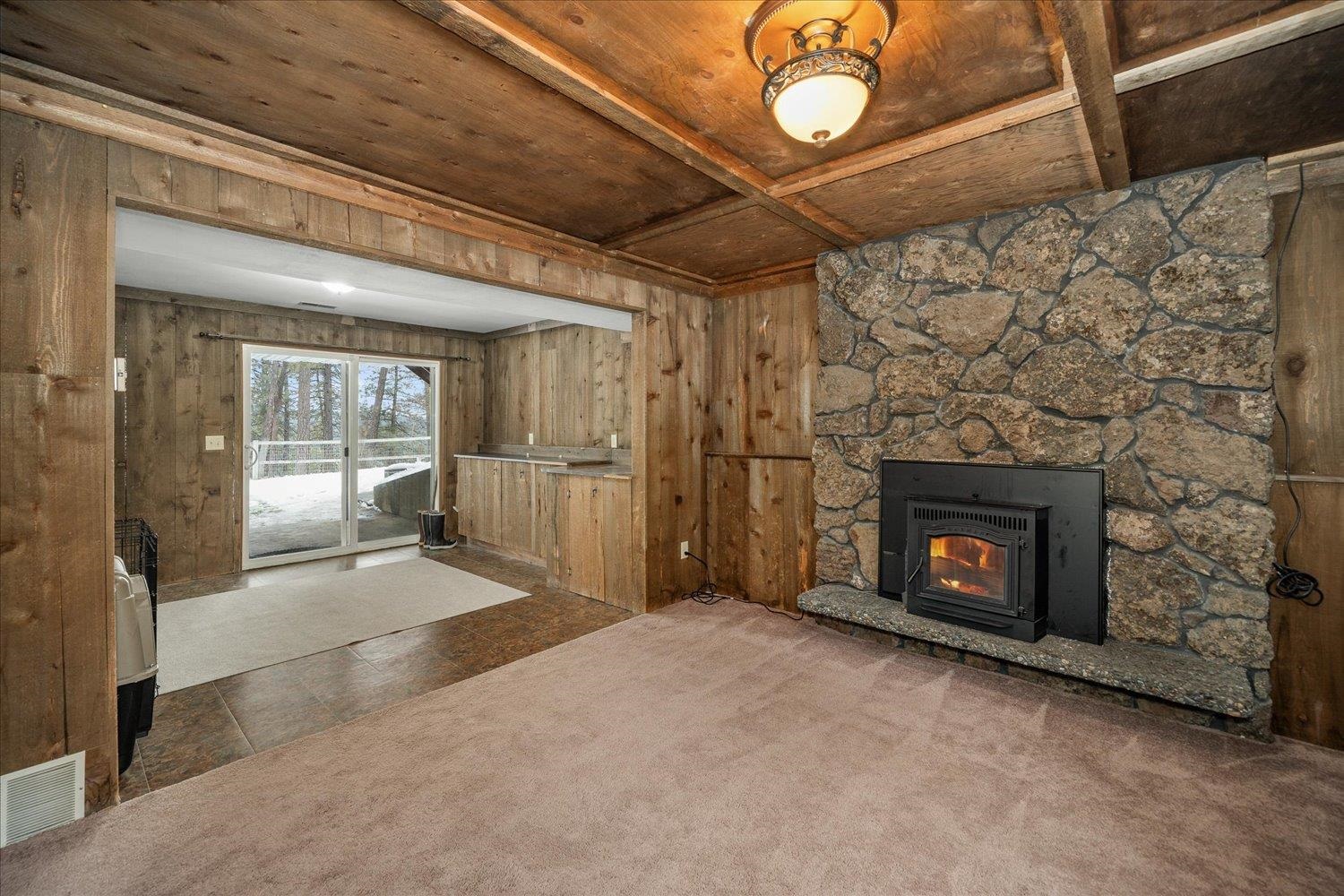 22221 N North Glen Ct