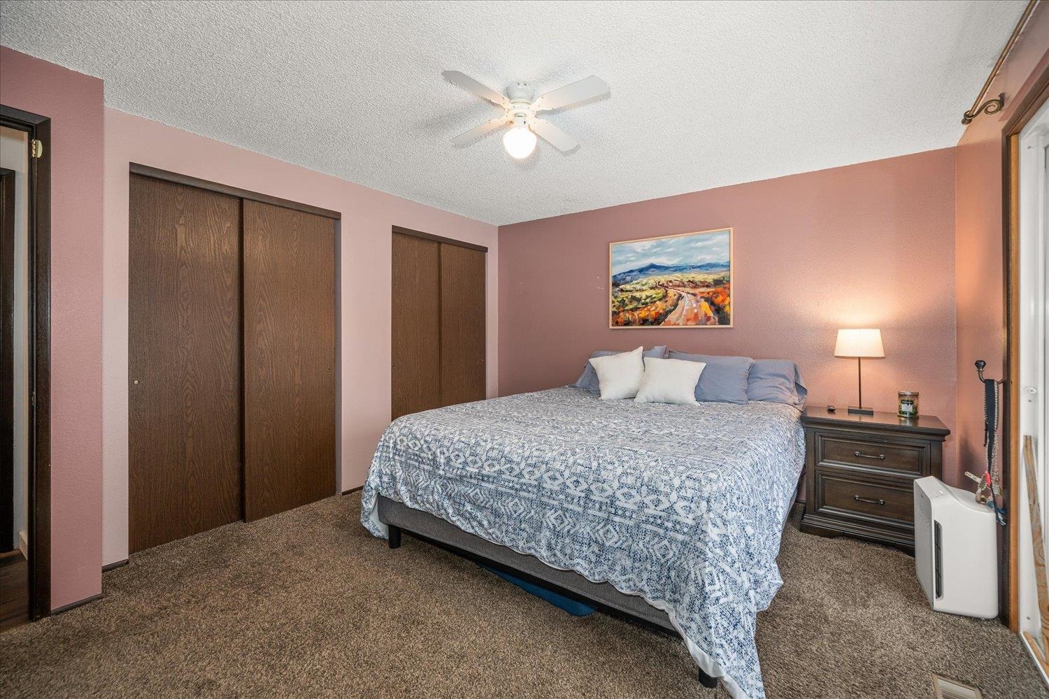 22221 N North Glen Ct