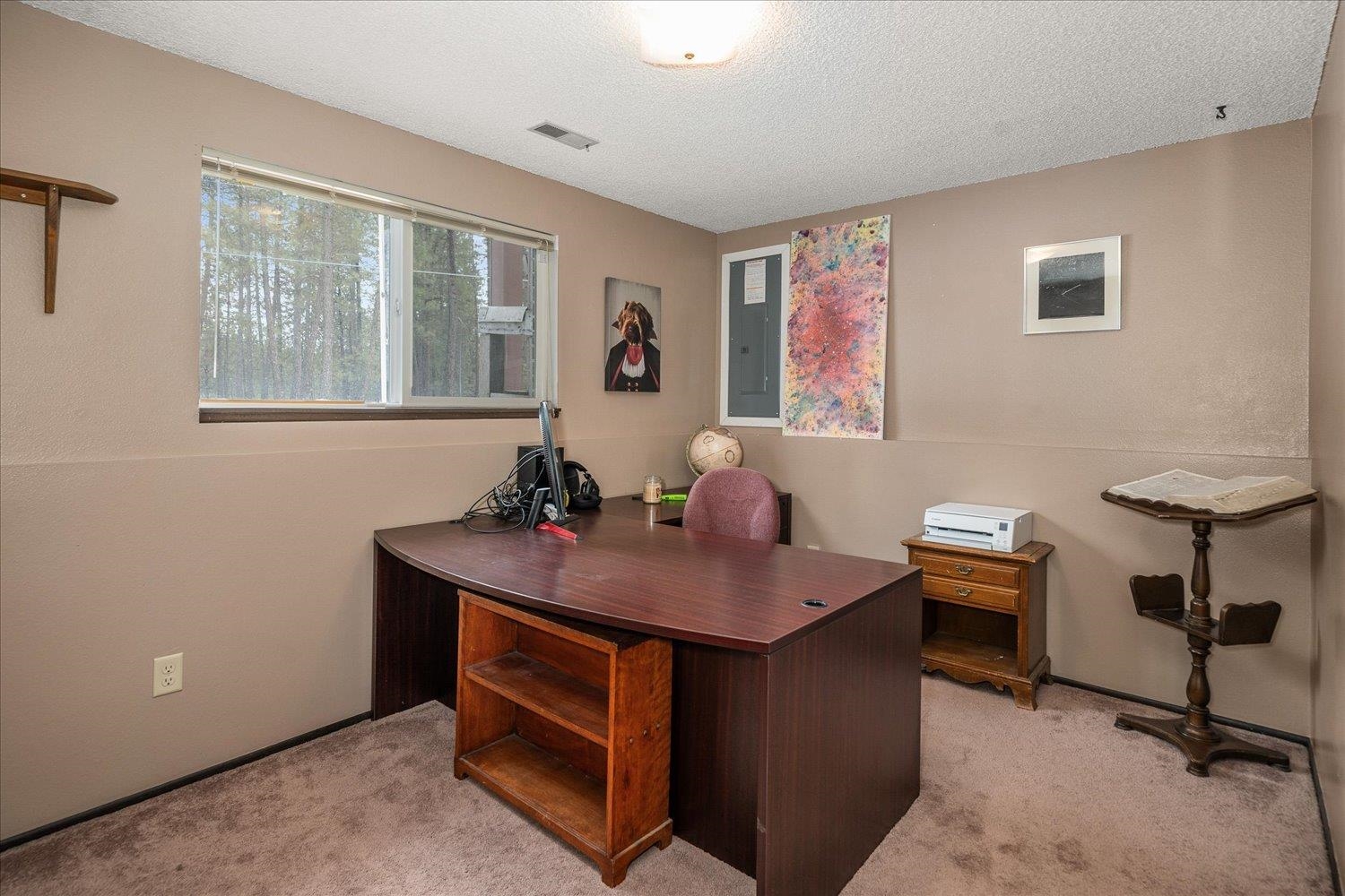 22221 N North Glen Ct