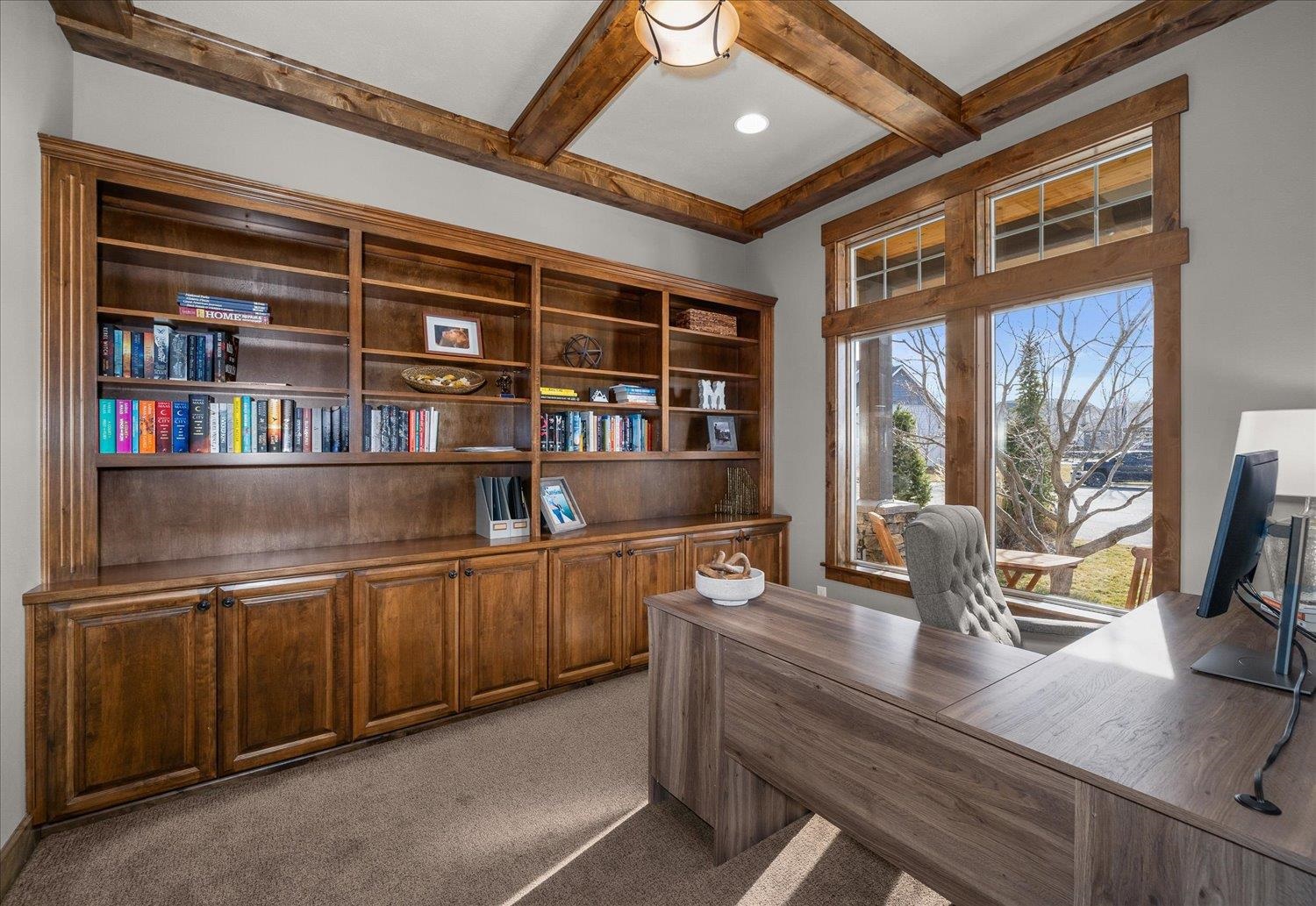 9313 N Scarlet Sky Dr