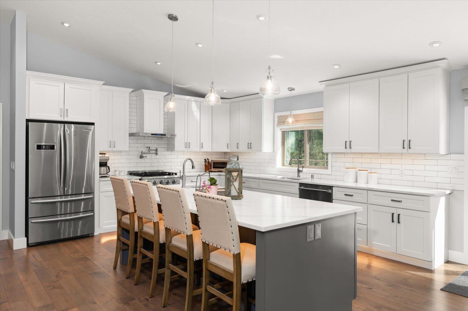 18008 S Hanson Pond Ln