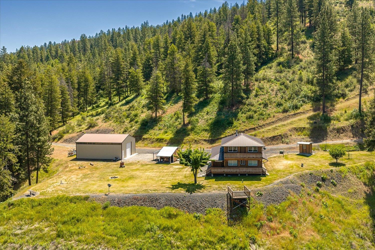 28605 E Moonshine Bay Ln