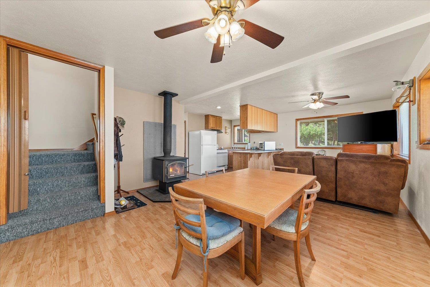 28605 E Moonshine Bay Ln