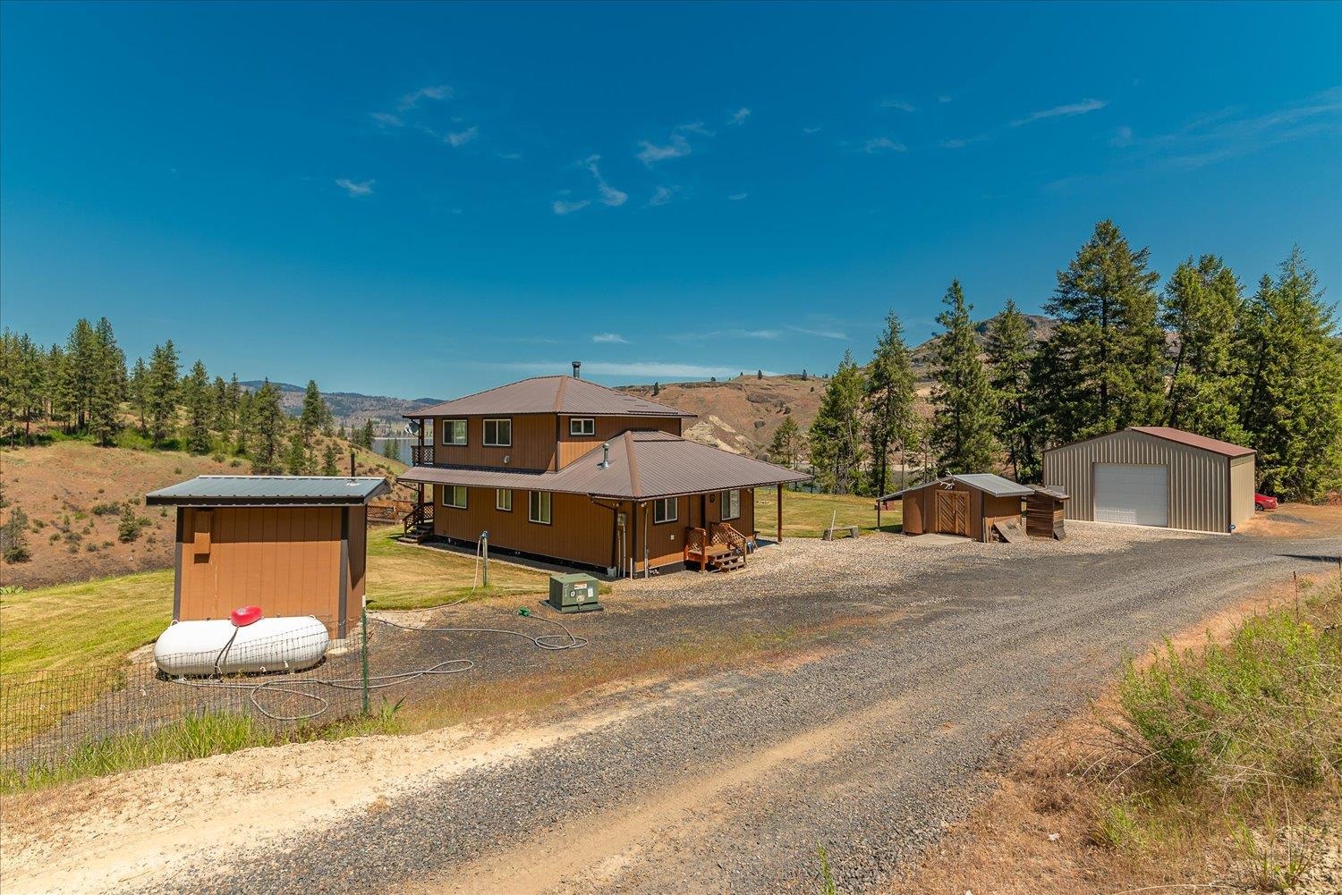 28605 E Moonshine Bay Ln