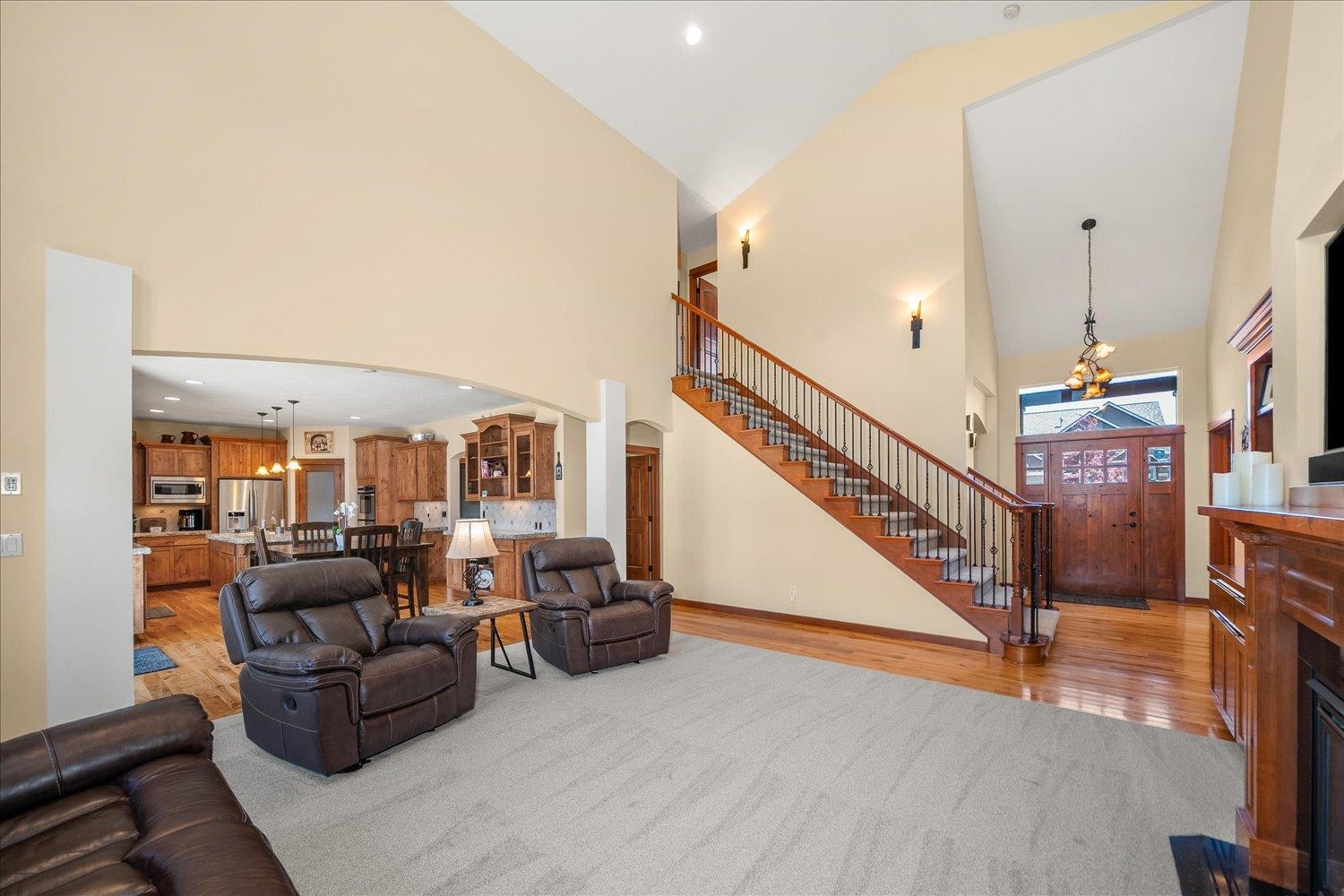 1920 S Dusk Ln