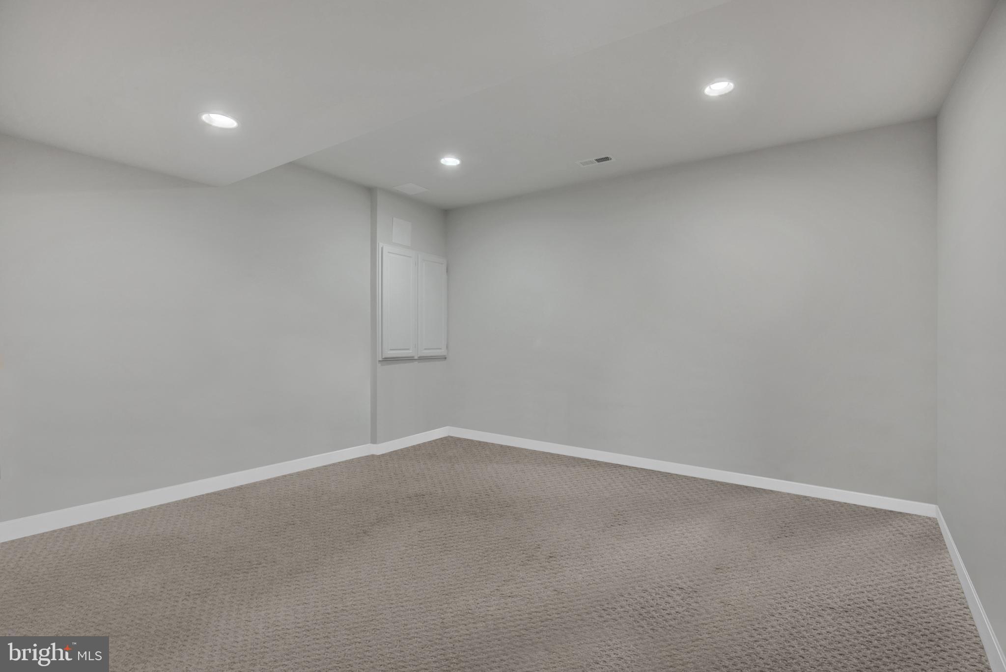 26959 Barnsley Pl