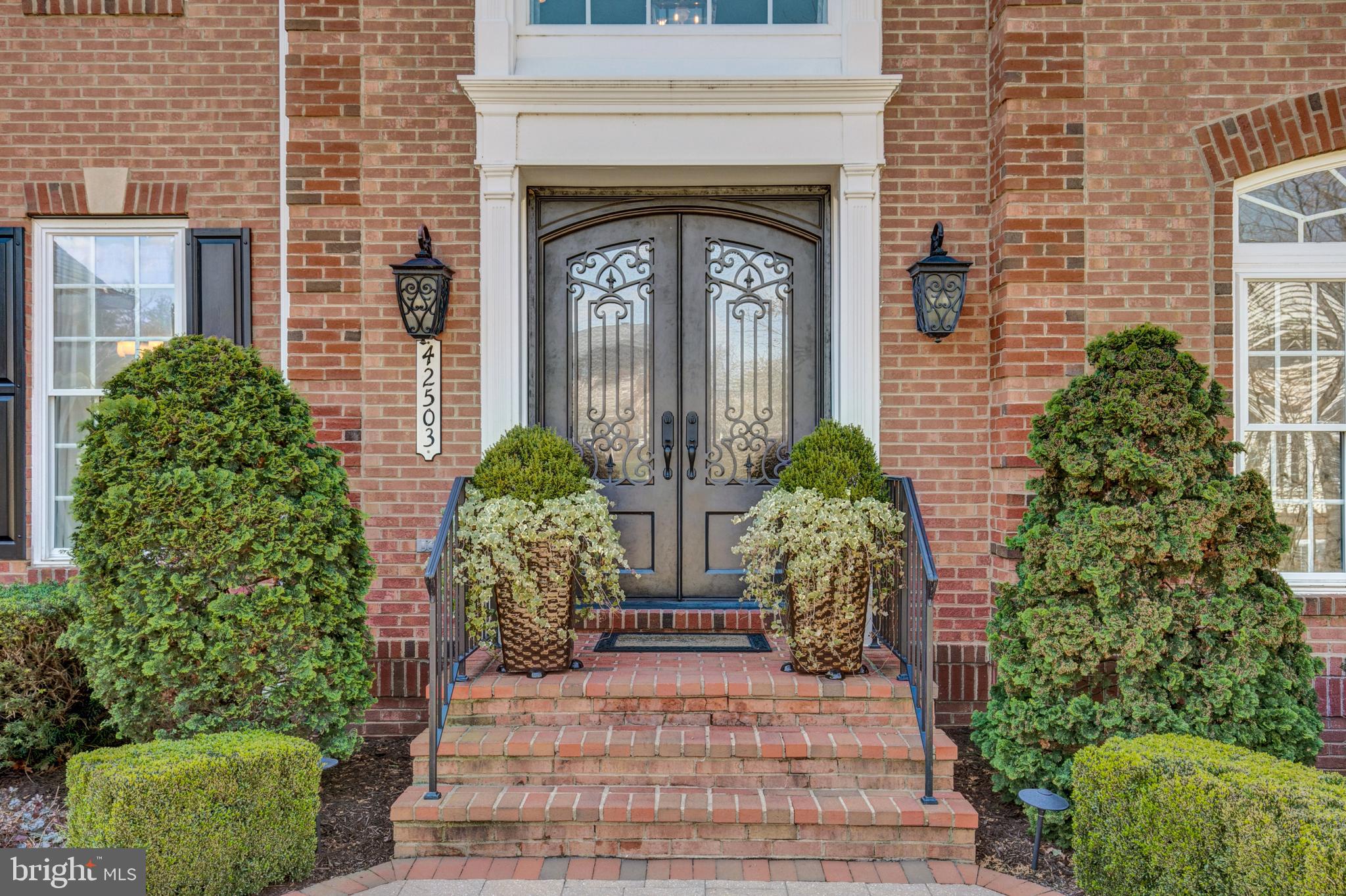 42503 Equine Trail Ct