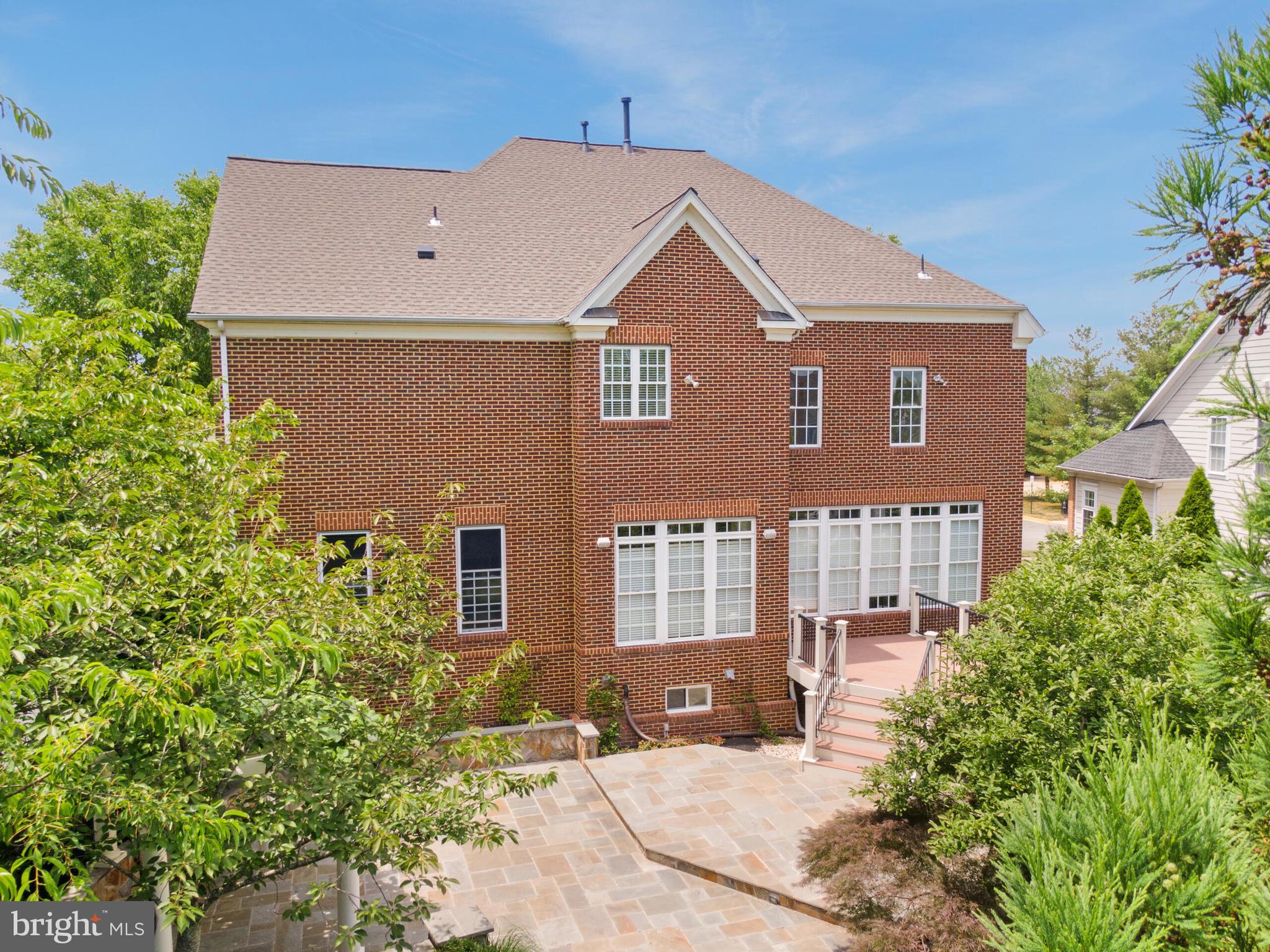 43451 Riverpoint Dr