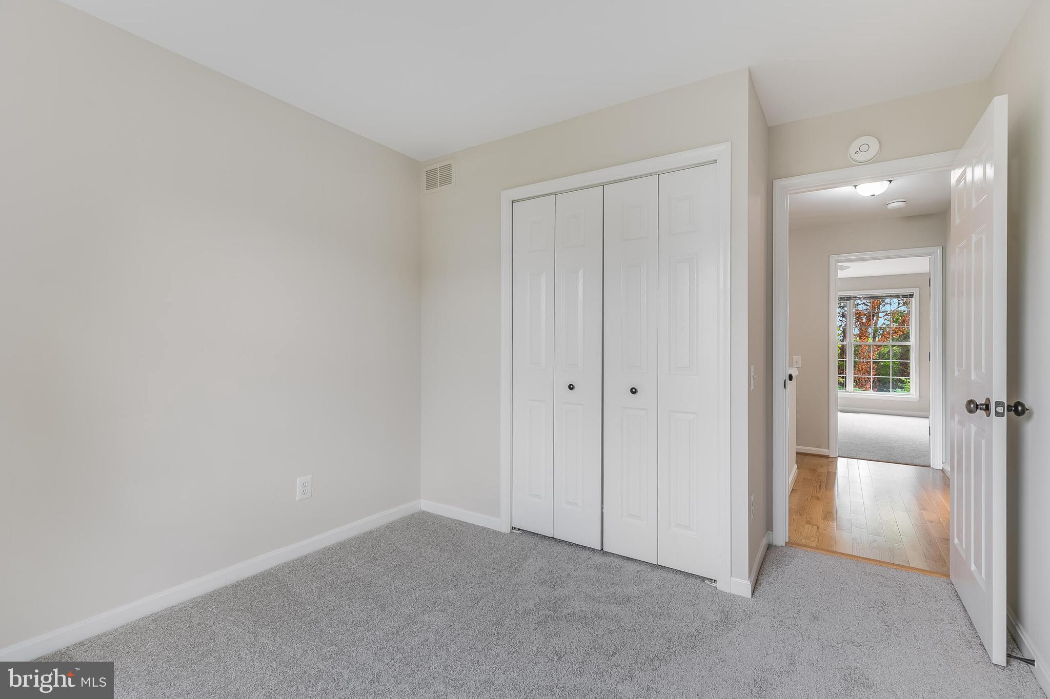 21028 Coach House Sq