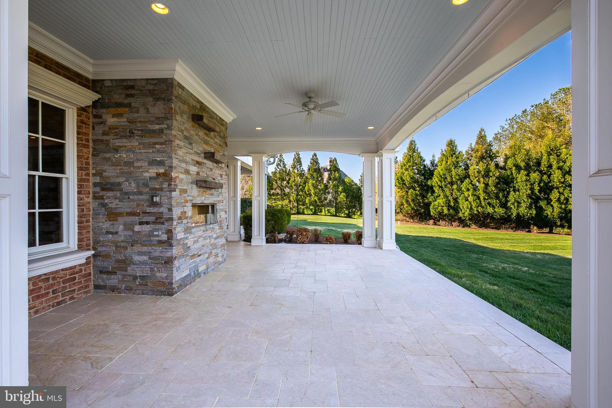 22577 Creighton Farms Dr