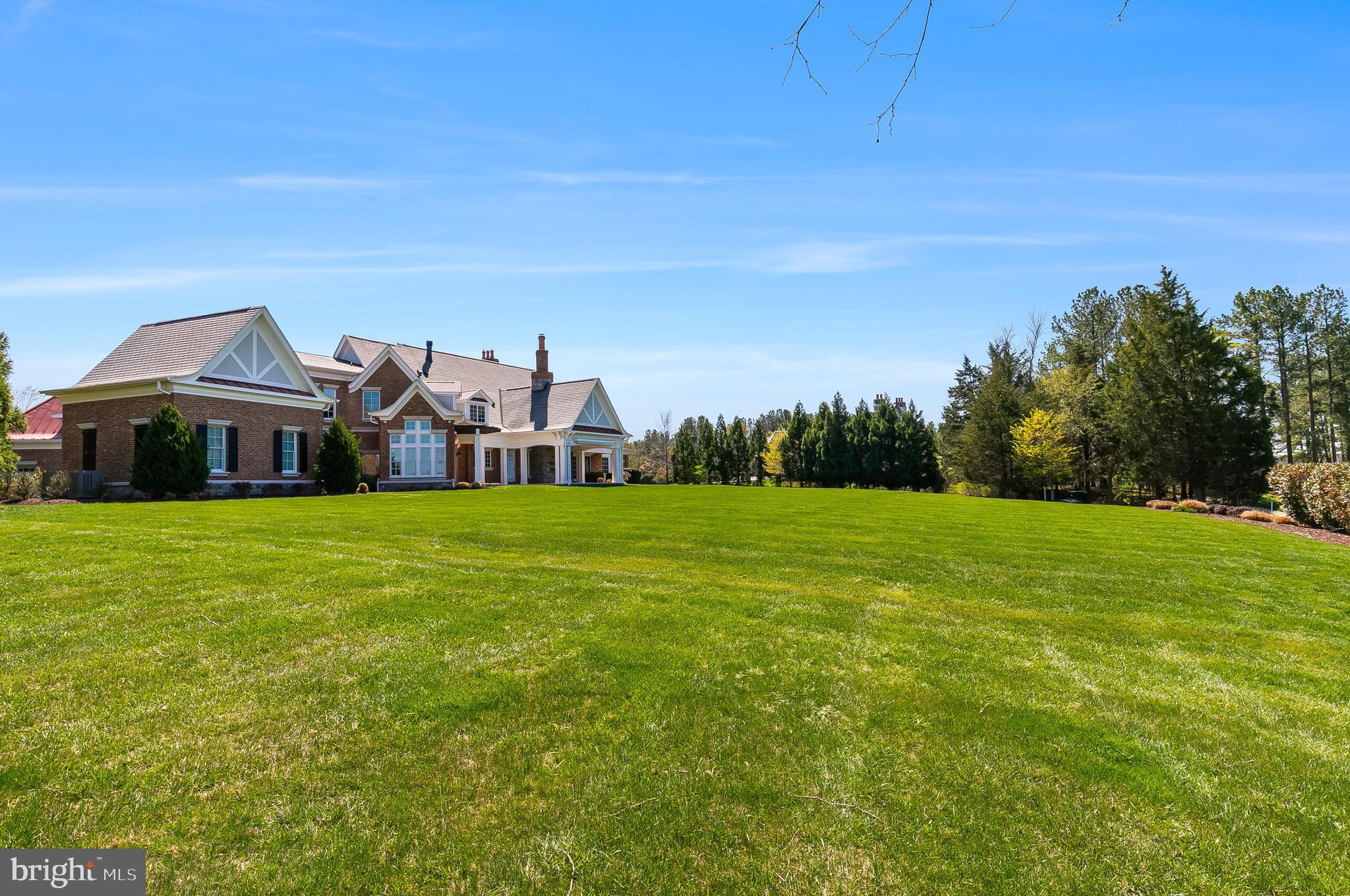 22577 Creighton Farms Dr